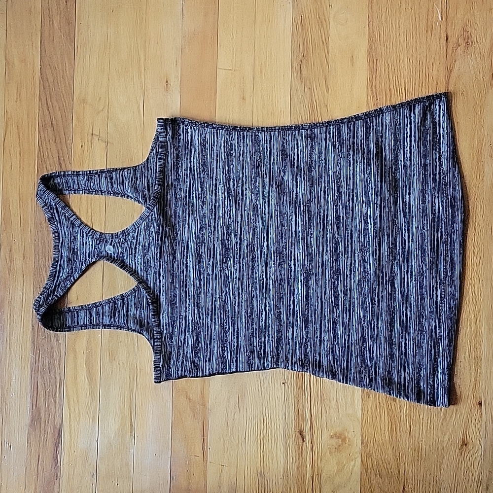 Workout Top - Picture 4 of 7